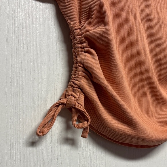Guess Women's Peach Ruched Crop Top - Picture 5 of 7